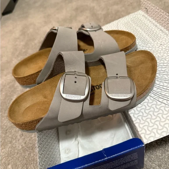 Brand New Birkenstock Arizona Big Buckle Dove Gray Sandals Size 38 Narrow - Picture 2 of 6